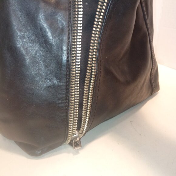 FRYE "Lena" Smooth Black Leather Tote Chunky SIlver ZIppers Detail, 3-Side Open - Picture 9 of 15